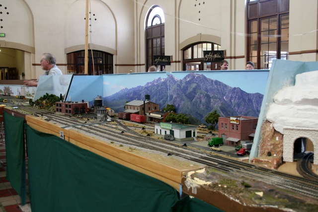 Loading Image
